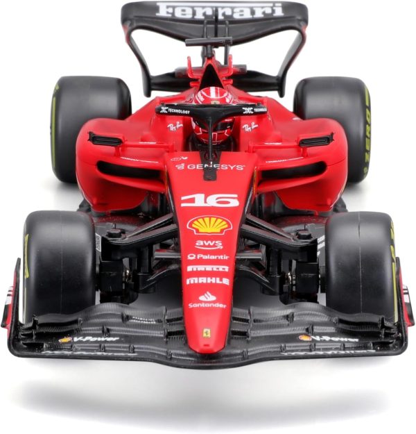 1:24 Ferrari RC vista frontal